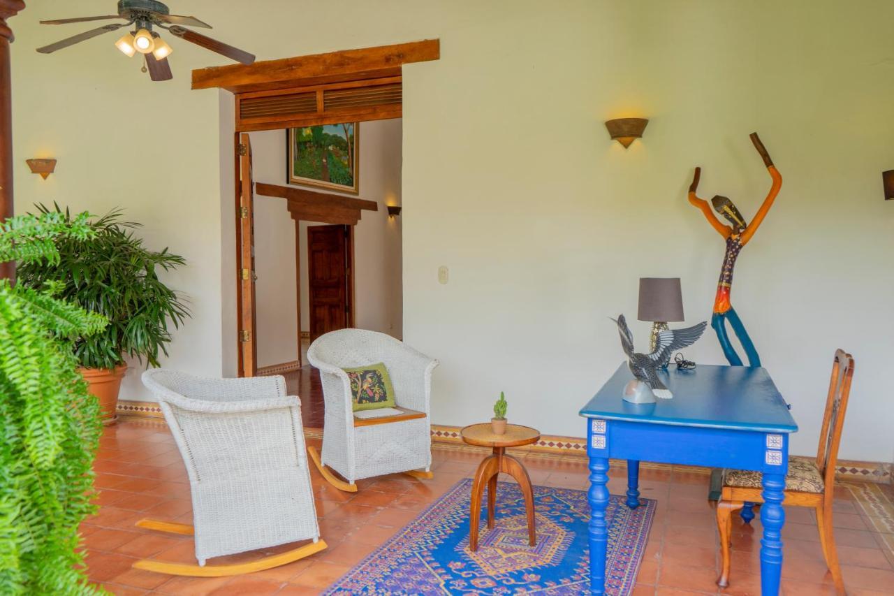 Boutique Adela 4*